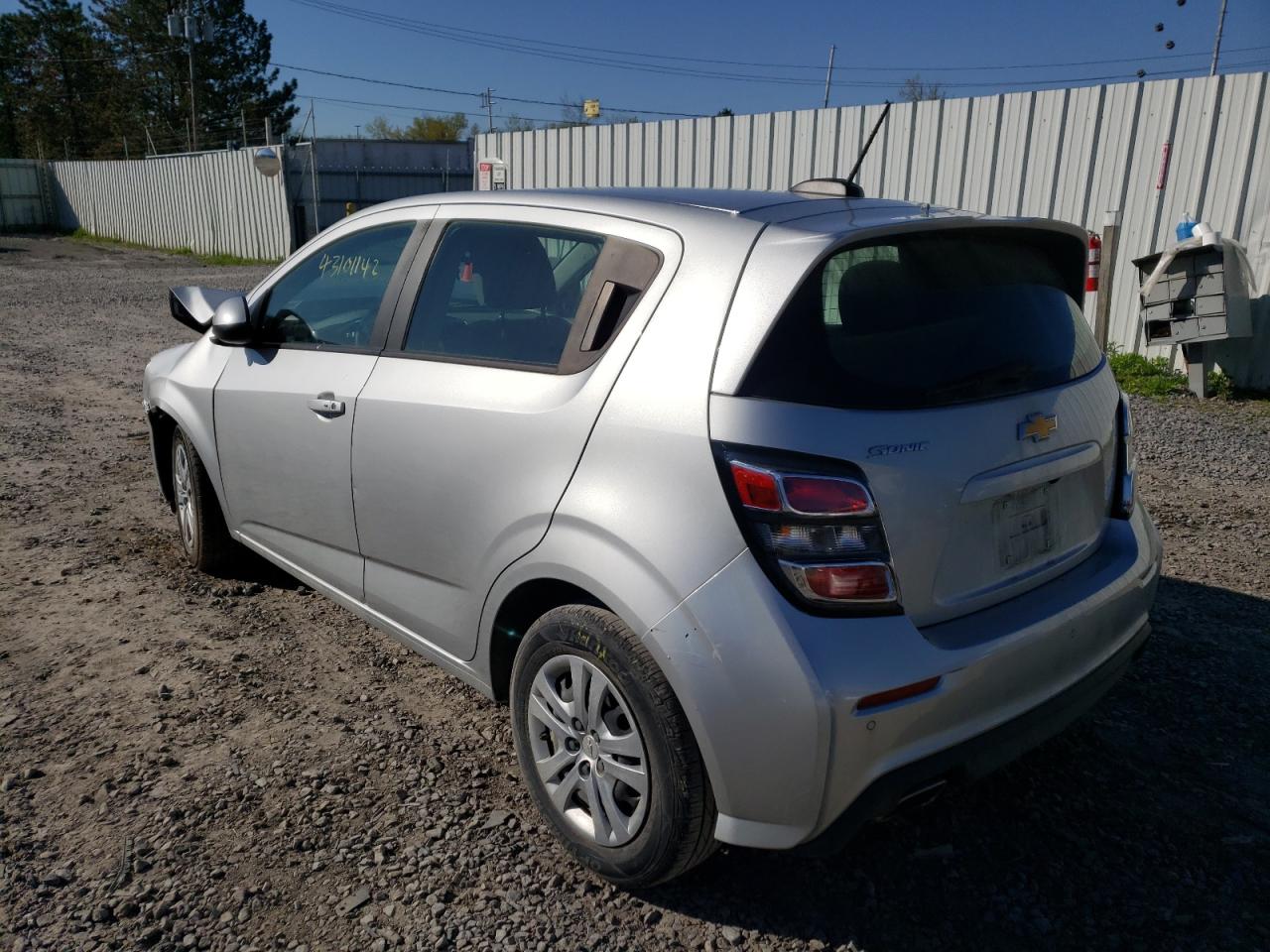 Photo 3 from auction – 2020 CHEVROLET SONIC with VIN 1G1JG6SB1L4114080