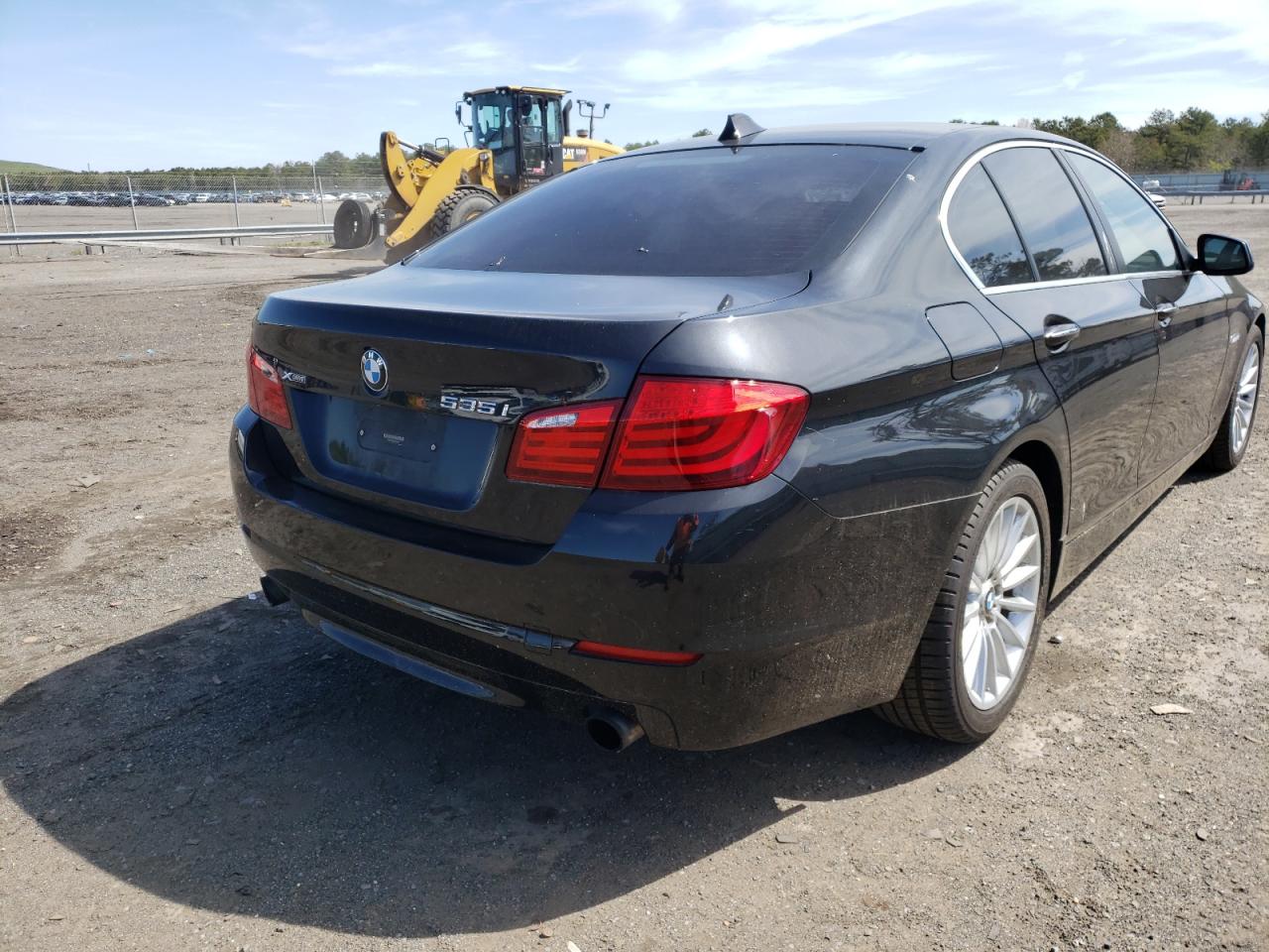 Foto 4 de la subasta – 2013 BMW 535 XI con VIN WBAFU7C50DDU67607