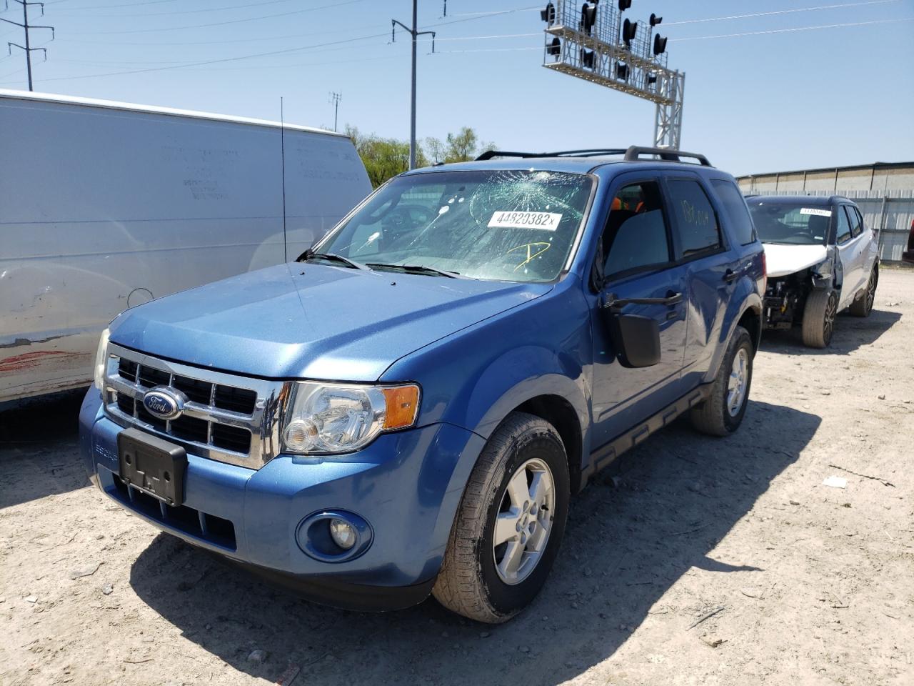 Photo 9 from auction – 2010 FORD ESCAPE XLT with VIN 1FMCU9DGXAKC67399