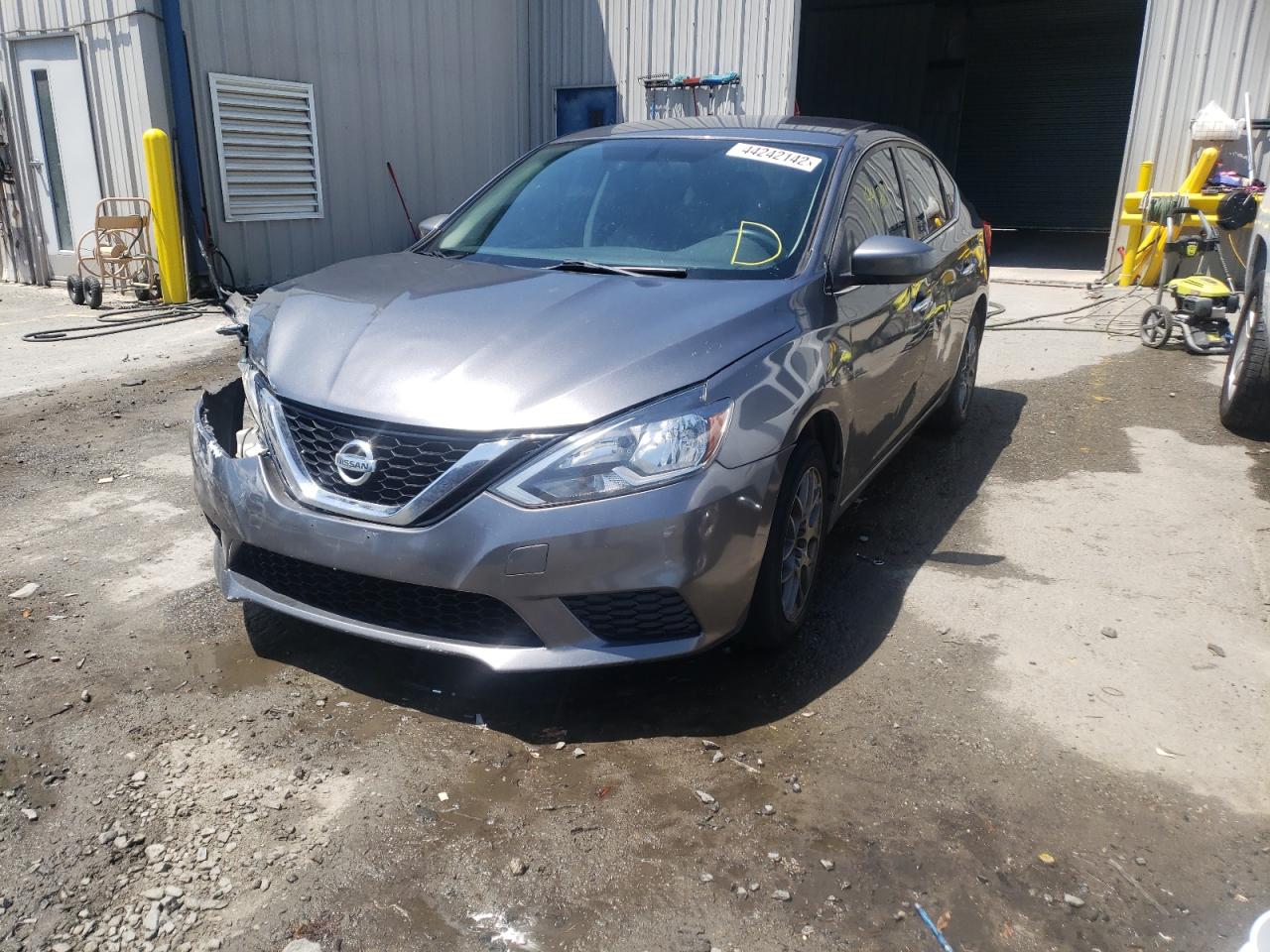 Photo 2 from auction – 2016 NISSAN SENTRA S with VIN 3N1AB7AP8GL646132