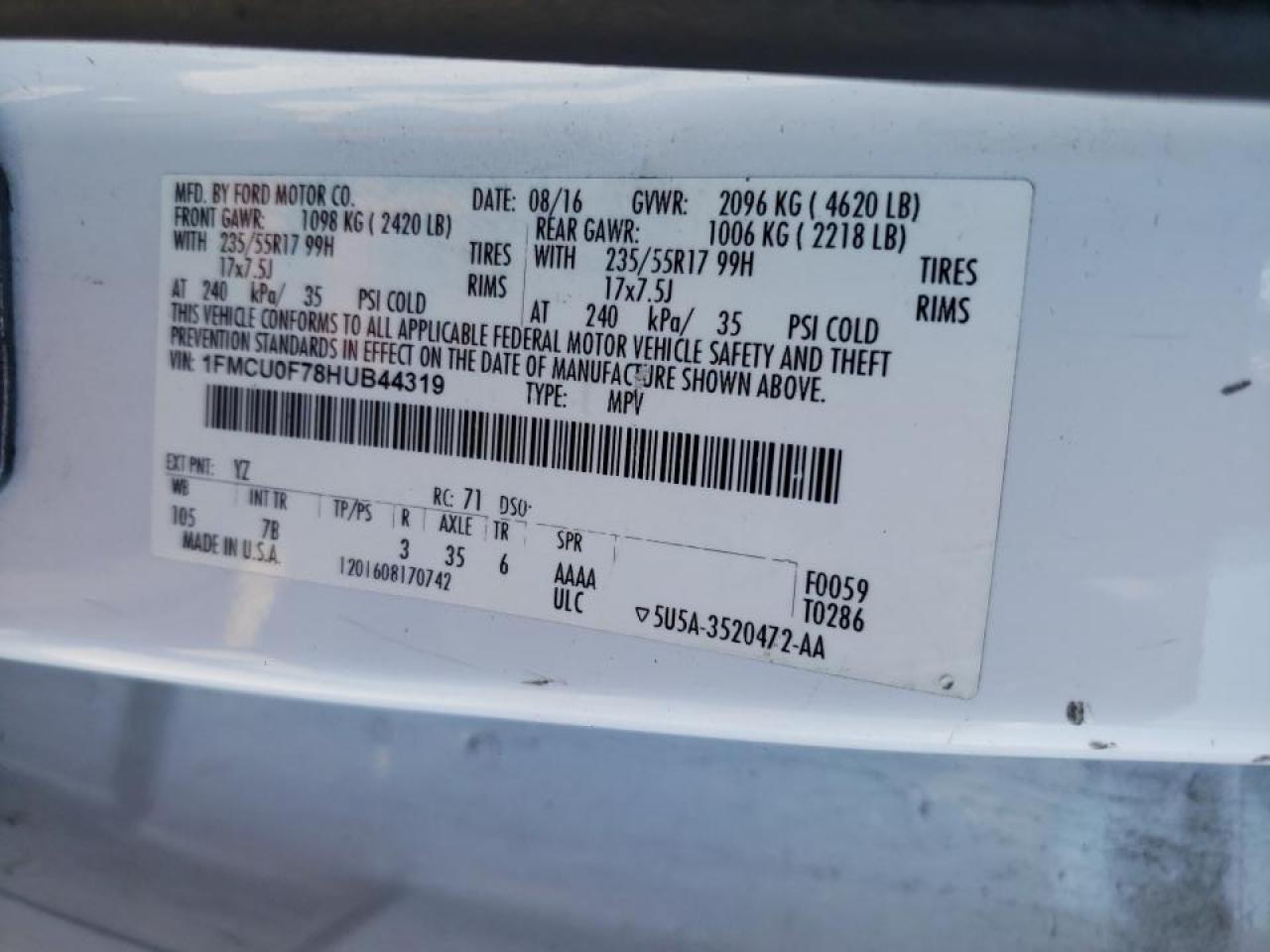 Photo 10 from auction – 2017 FORD ESCAPE S with VIN 1FMCU0F78HUB44319