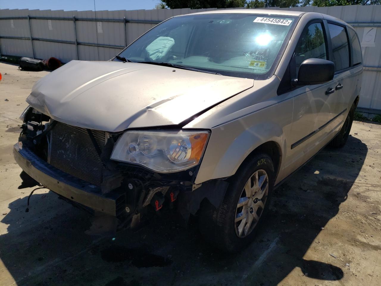 Photo 2 from auction – 2014 DODGE GRAND CARA with VIN 2C4RDGBG4ER378768