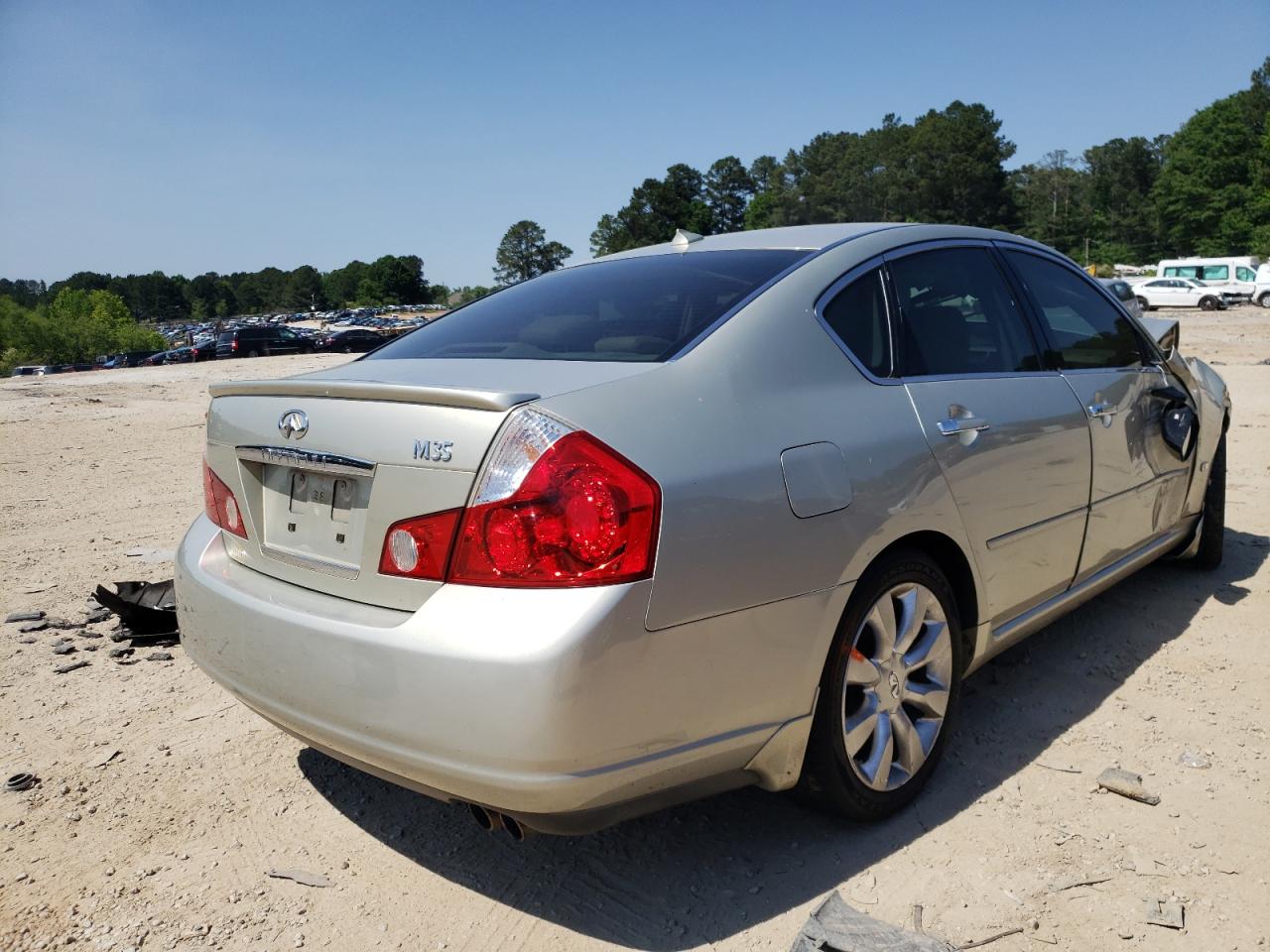 Photo 4 from auction – 2007 INFINITI M35 BASE with VIN JNKAY01E97M303741