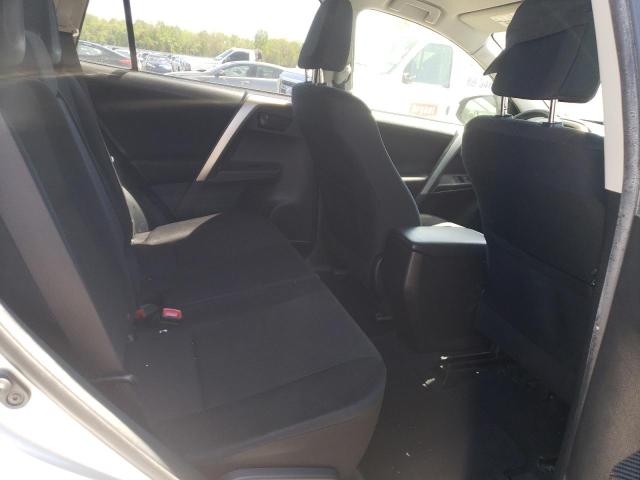 Photo 6 from auction – 2015 TOYOTA RAV4 LE with VIN JTMZFREV2FD063648