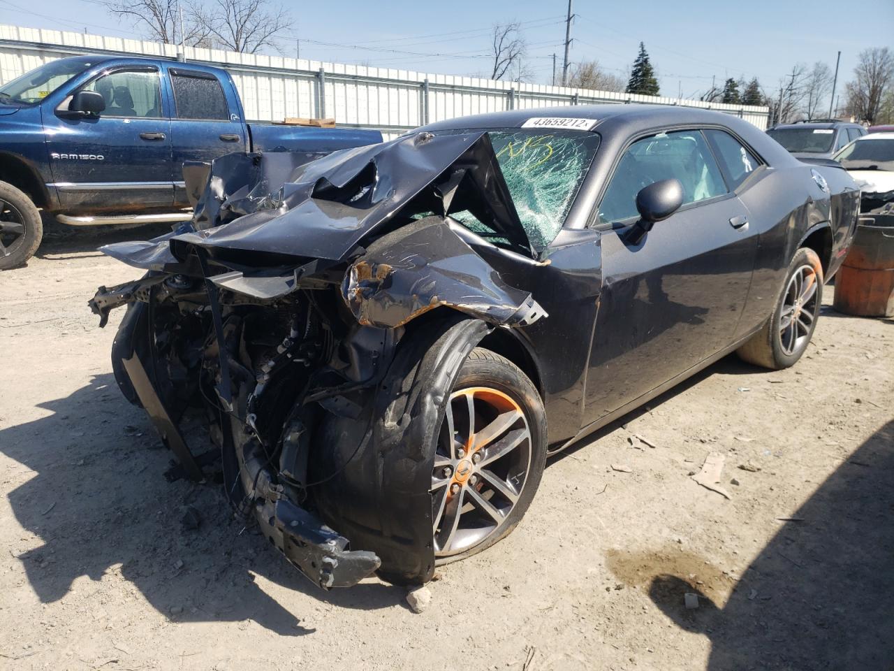 Photo 2 from auction – 2019 DODGE CHALLENGER with VIN 2C3CDZGG4KH688290