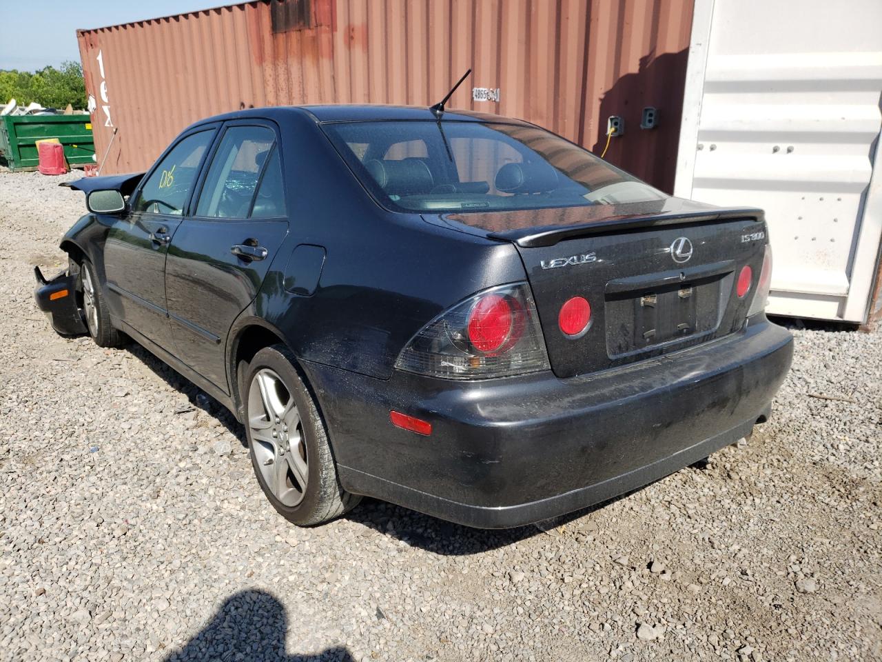 Photo 3 from auction – 2002 LEXUS IS 300 with VIN JTHBD192920048797