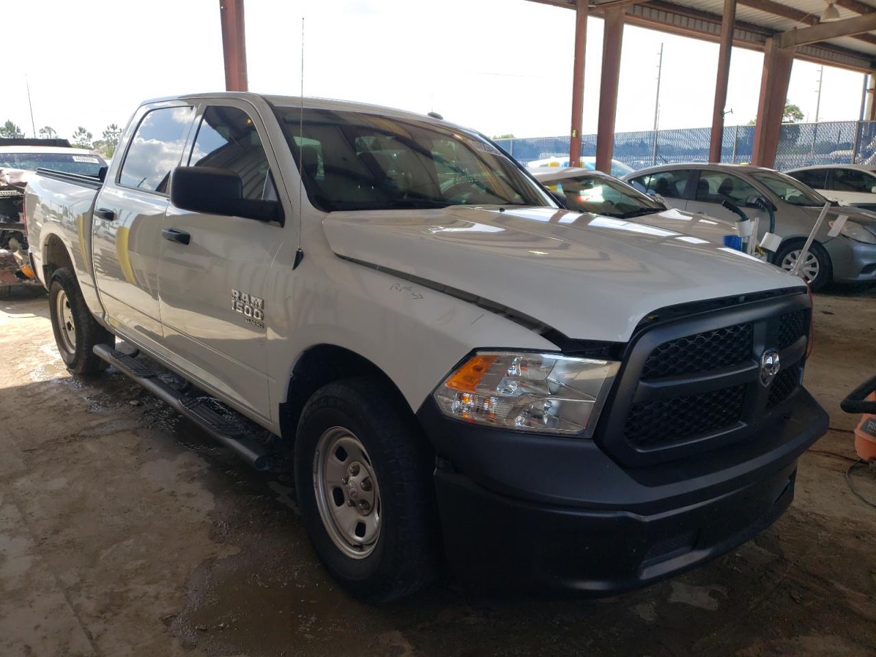 RAM 1500 CLASS 2019 with VIN 3C6RR6KG6KG693091 - Photo from auction