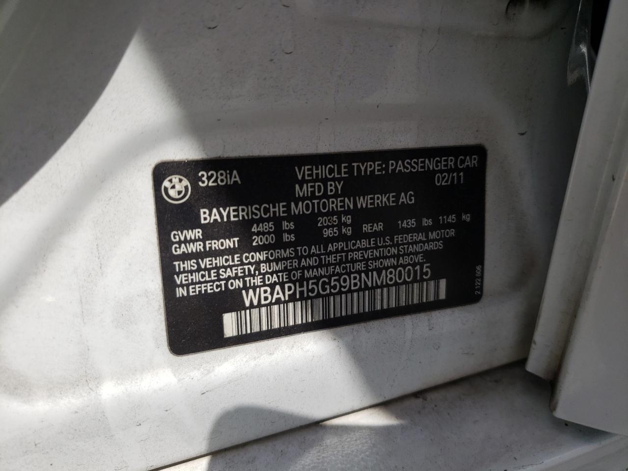 Photo 10 from auction – 2011 BMW 328 I SULE with VIN WBAPH5G59BNM80015