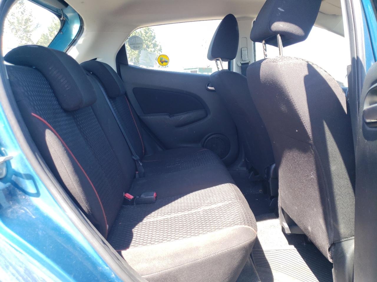 Photo 6 from auction – 2011 MAZDA MAZDA2 with VIN JM1DE1HY9B0111619