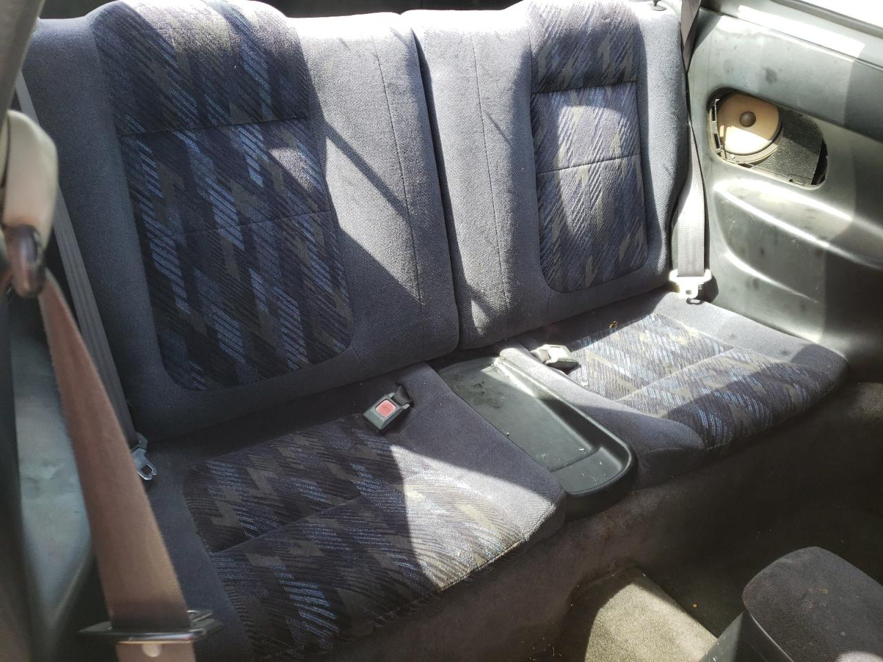 Photo 6 from auction – 1998 ACURA INTEGRA LS with VIN JH4DC4455WS010766
