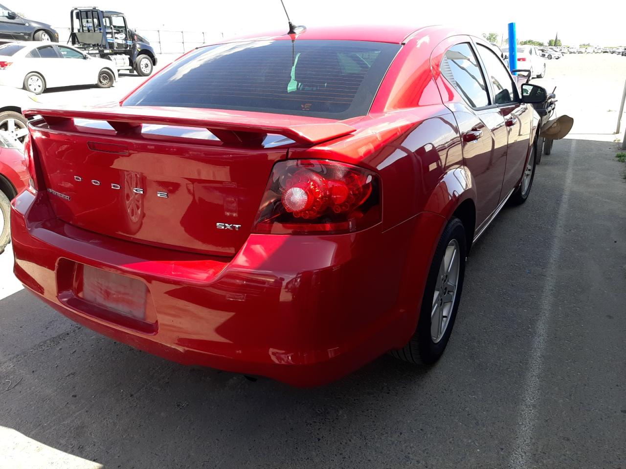 Фото 4 с аукциона – 2012 DODGE AVENGER SX с VIN 1C3CDZCB8CN237057