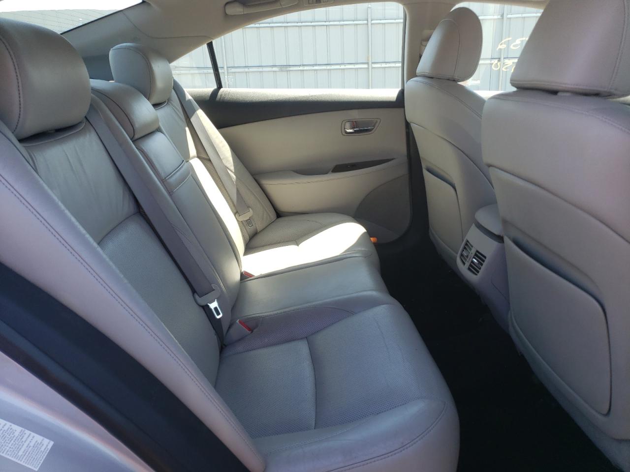 Foto 6 de la subasta – 2011 LEXUS ES 350 con VIN JTHBK1EG8B2446224
