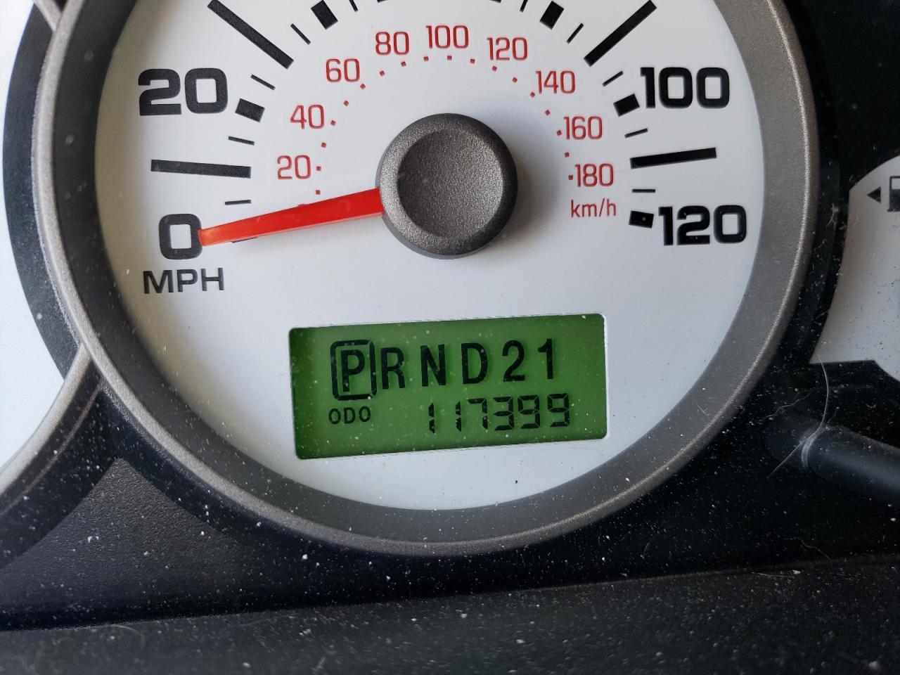Photo 8 from auction – 2007 FORD ESCAPE XLT with VIN 1FMCU03127KC02791