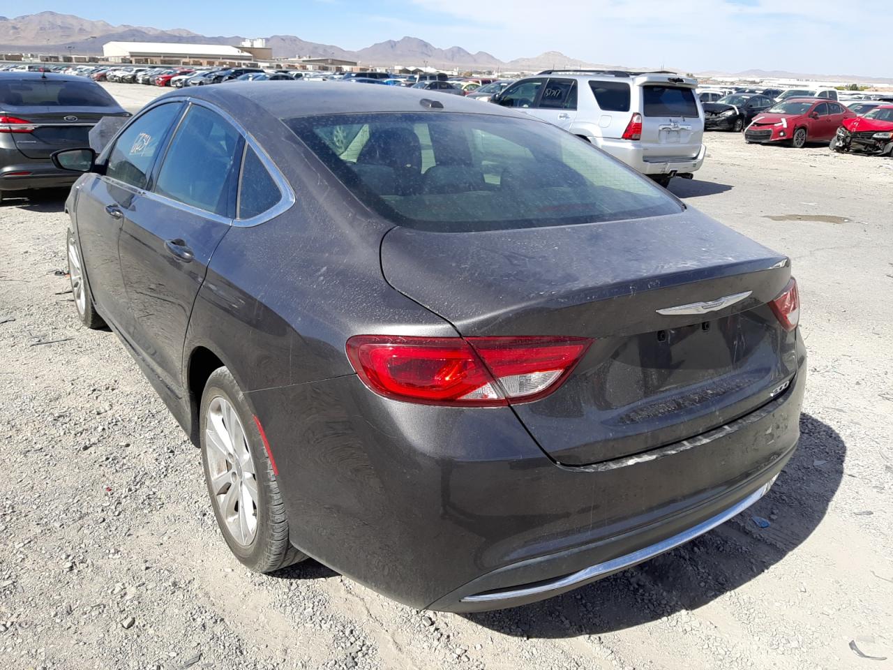 Photo 12 from auction – 2016 CHRYSLER 200 LIMITE with VIN 1C3CCCAB2GN165264