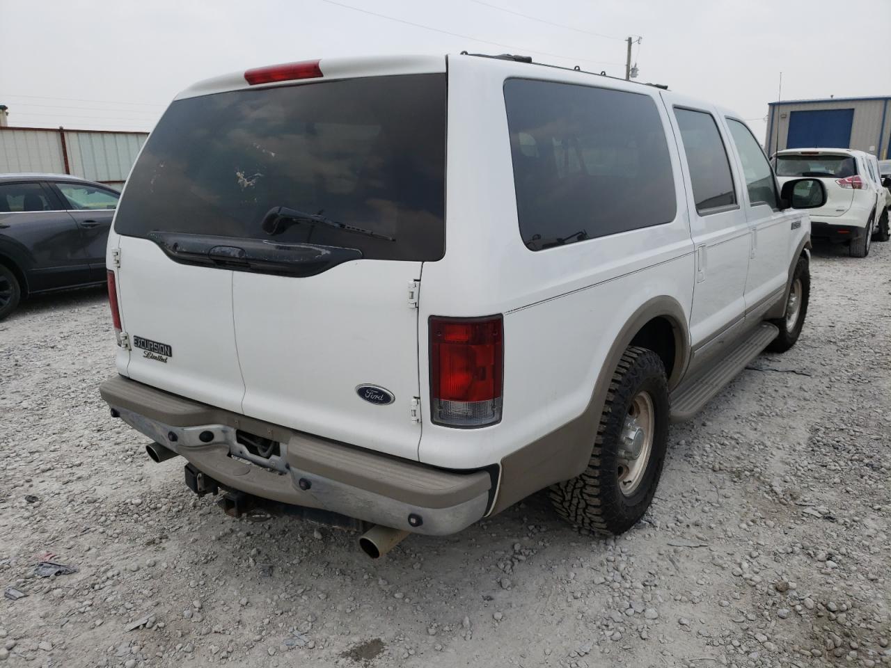 Photo 4 from auction – 2002 FORD EXCURSION with VIN 1FMNU42L22EA77706