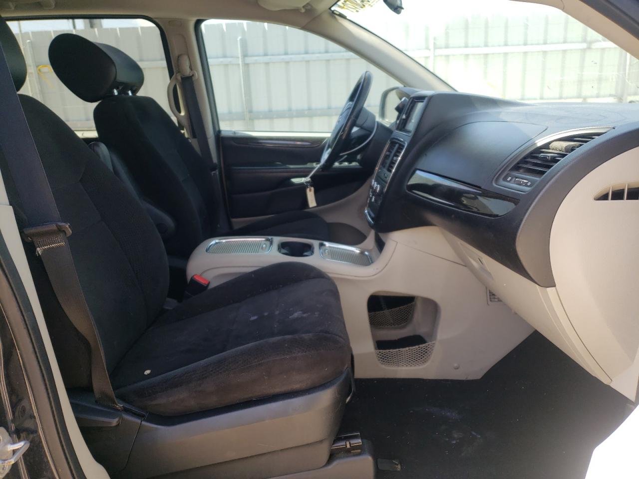 Photo 5 from auction – 2013 DODGE GRAND CARA with VIN 2C4RDGCG3DR739369