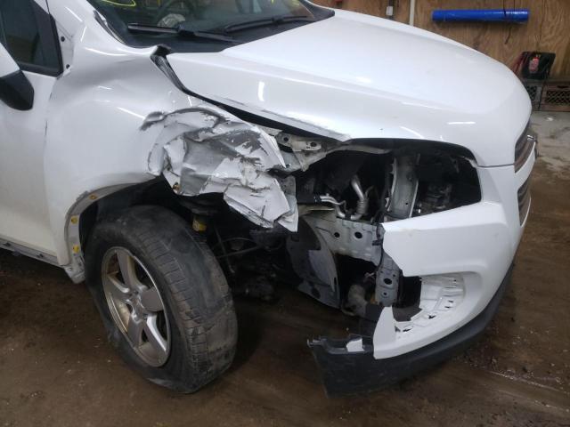 Photo 9 from auction – 2015 CHEVROLET TRAX 1LS with VIN KL7CJPSB9FB256987