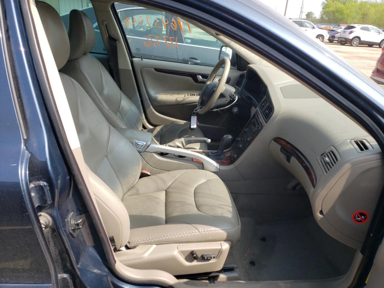 Photo 5 from auction – 2006 VOLVO 144S with VIN YV4SZ592261210082