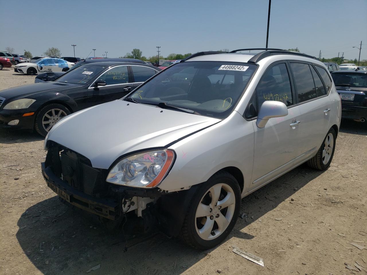 Photo 2 from auction – 2008 KIA RONDO LX with VIN KNAFG526587178734