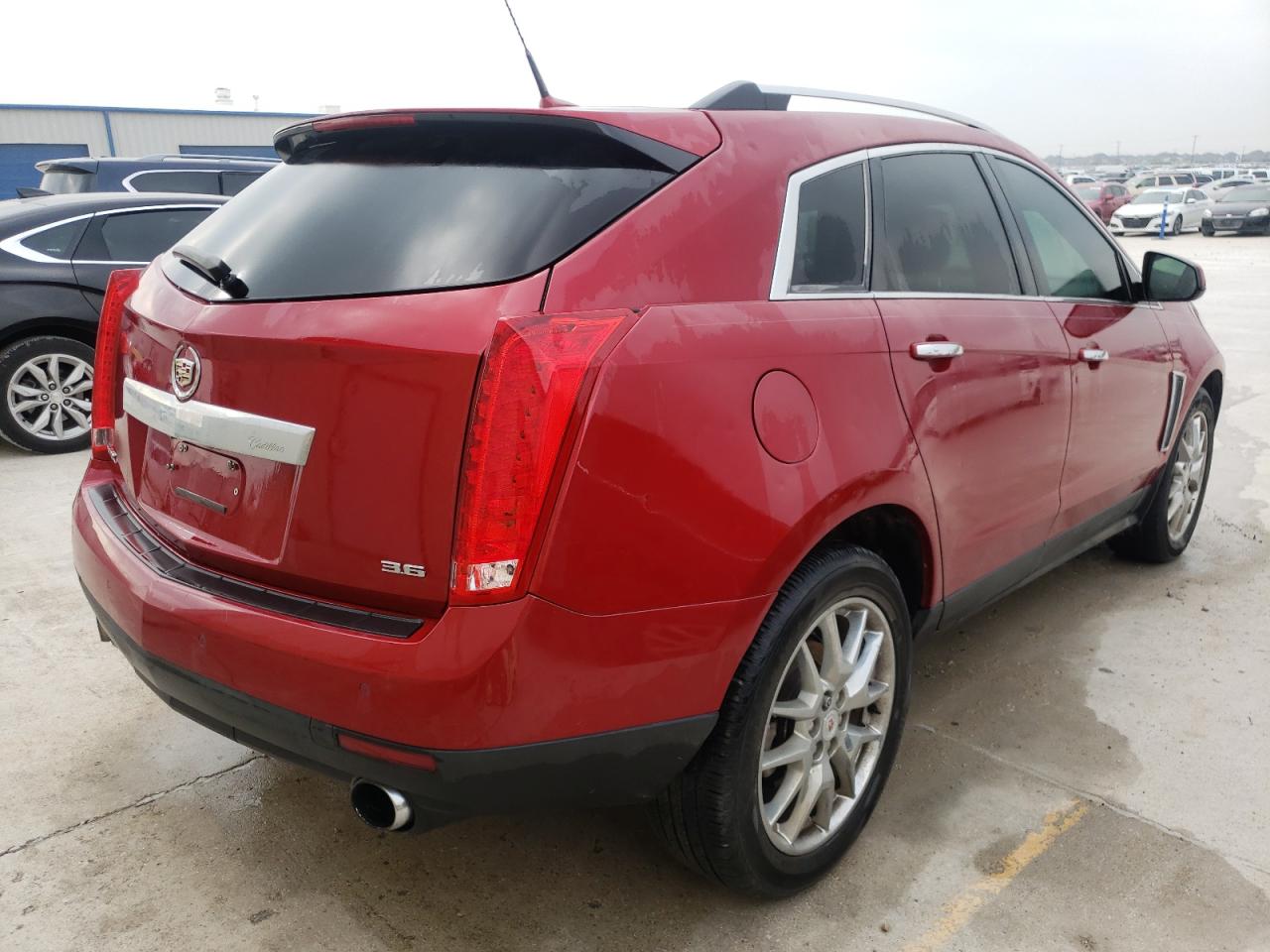 Photo 4 from auction – 2014 CADILLAC SRX PERFOR with VIN 3GYFNCE34ES563756