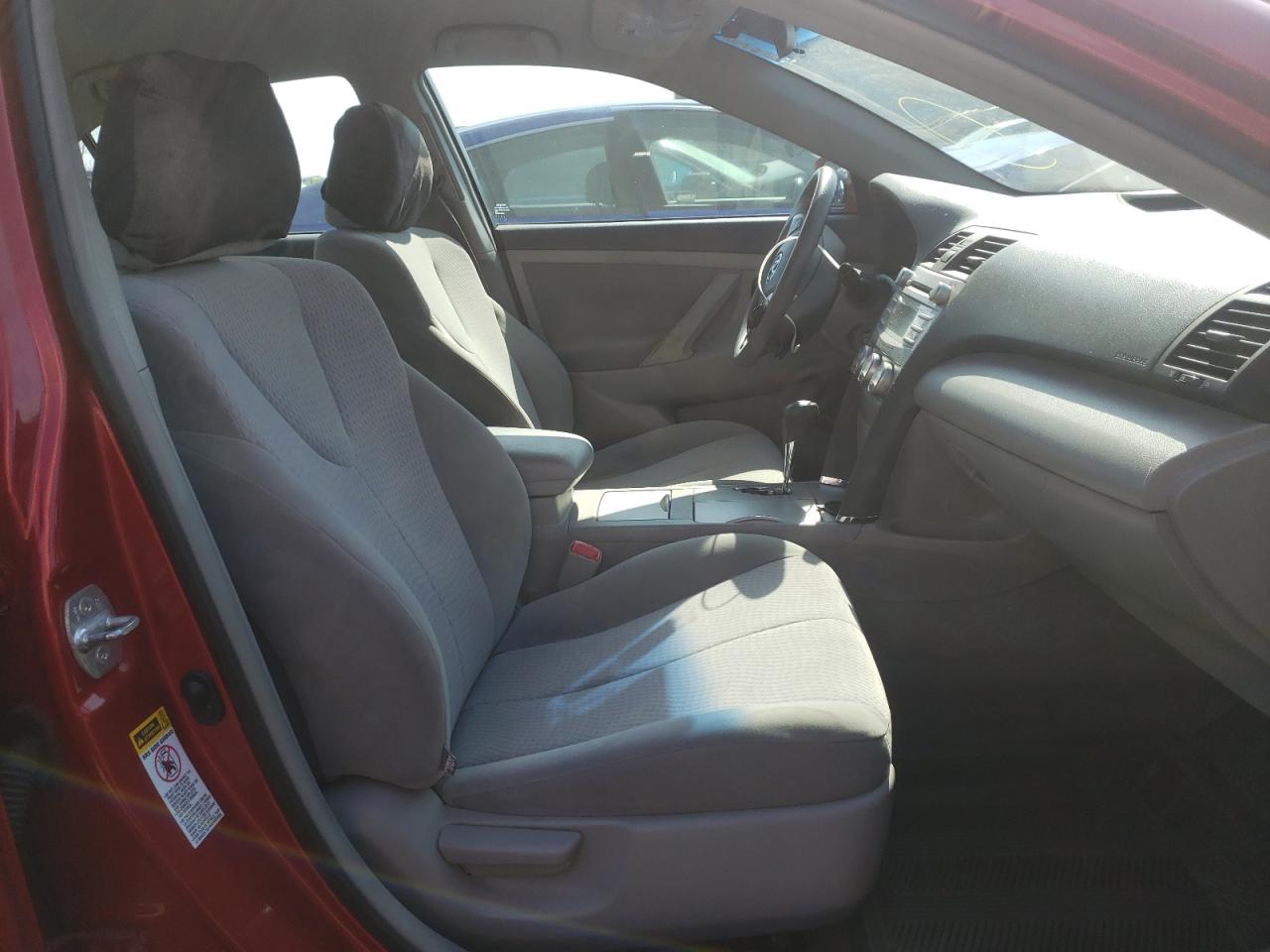 Photo 18 from auction – 2011 TOYOTA CAMRY BASE with VIN 4T1BF3EK5BU637198