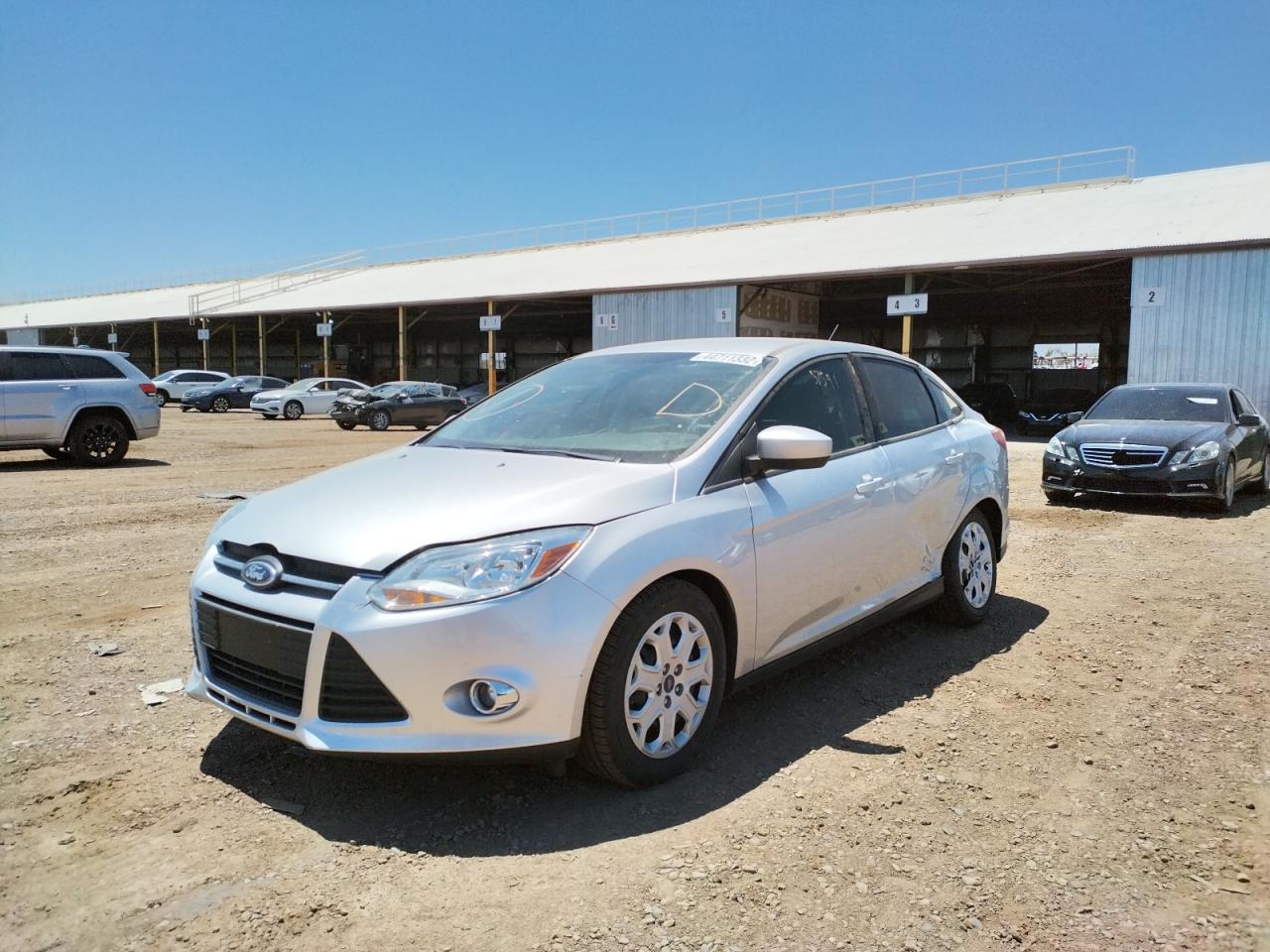 Photo 2 from auction – 2012 FORD FOCUS SE with VIN 1FAHP3F22CL458298