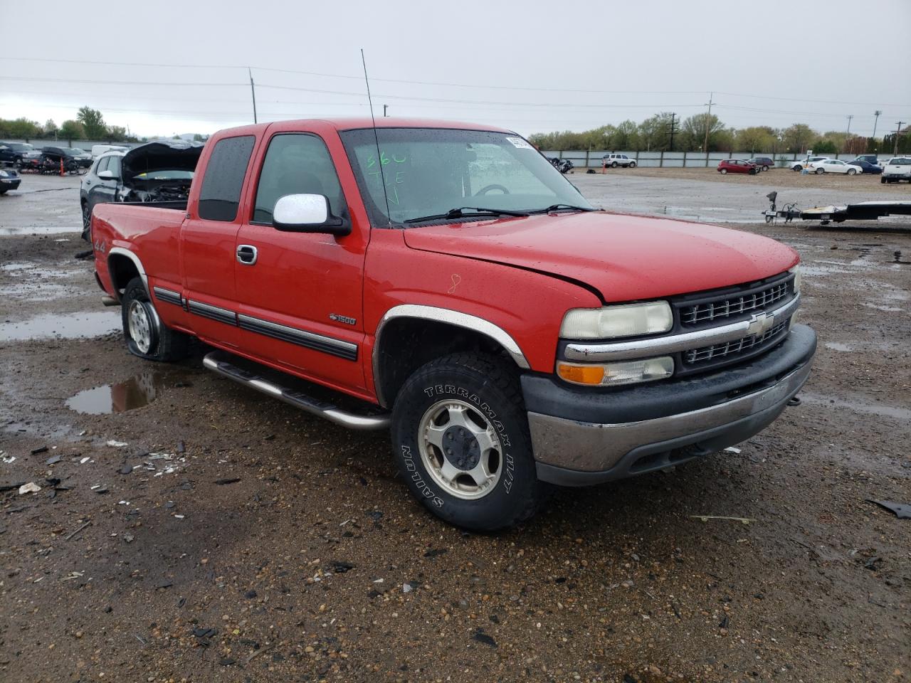 CHEVROLET SILVERADO 2001 with VIN 1GCEK19T61E212375 - Photo from auction