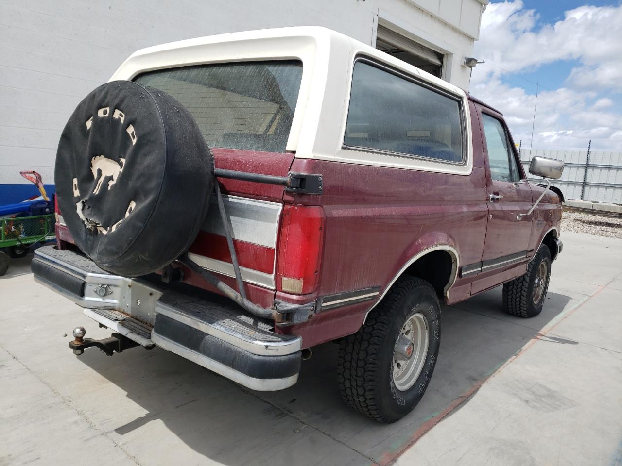 Photo 4 from auction – 1991 FORD BRONCO U10 with VIN 1FMEU15N2MLA48829