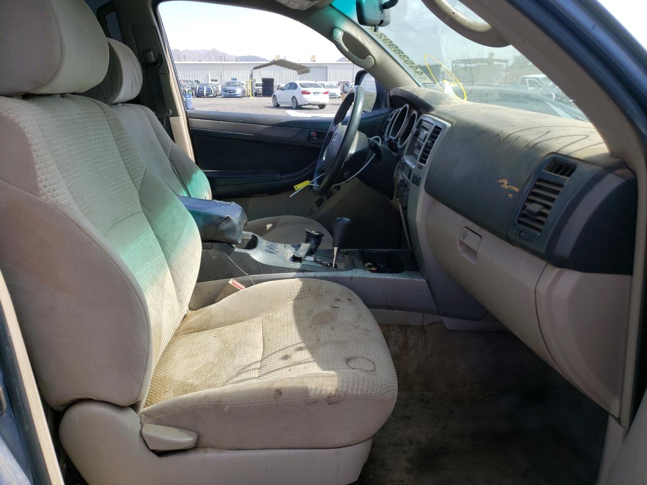 Photo 5 from auction – 2003 TOYOTA 4RUNNER SR with VIN JTEZU14RX30013607
