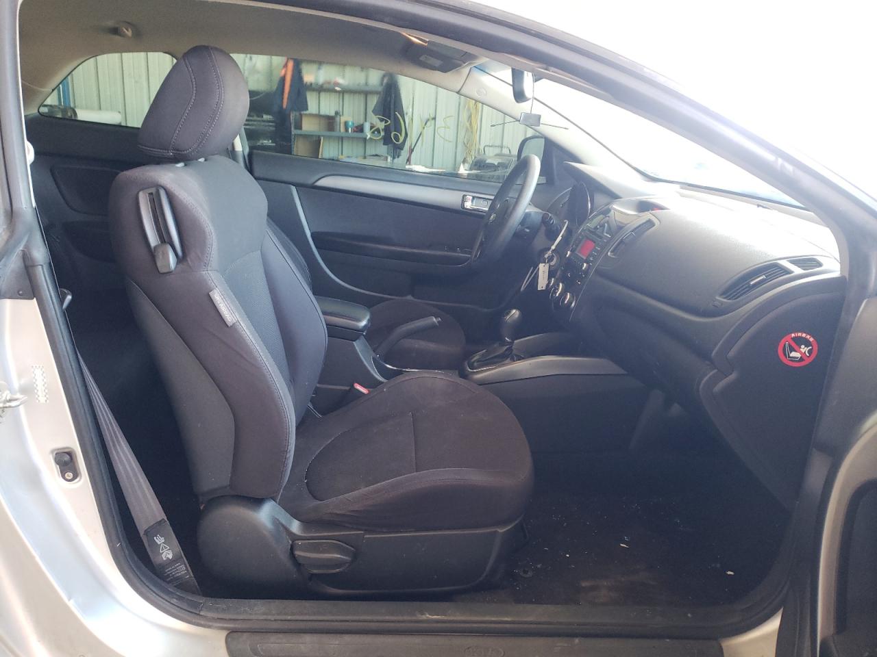 Photo 5 from auction – 2013 KIA FORTE EX with VIN KNAFU6A27D5692913