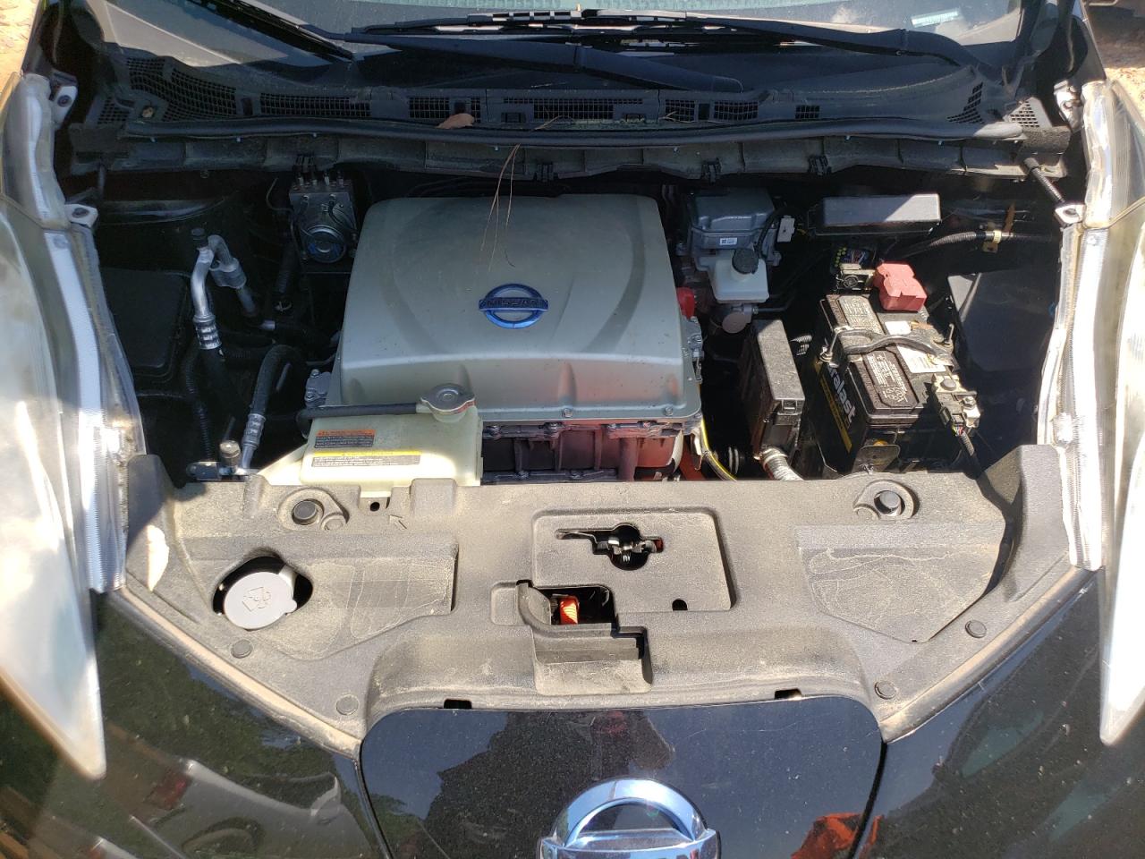 Photo 7 from auction – 2015 NISSAN LEAF S with VIN 1N4AZ0CP0FC332116