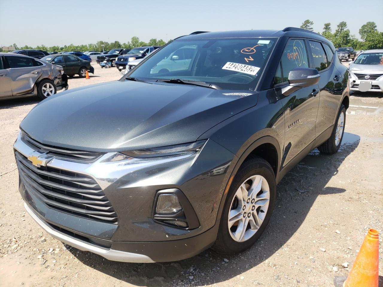Photo 2 from auction – 2020 CHEVROLET BLAZER 3LT with VIN 3GNKBDRS9LS592226