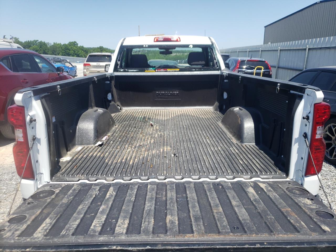 Photo 6 from auction – 2022 CHEVROLET SILVERADO with VIN 3GCNWAED8NG169577