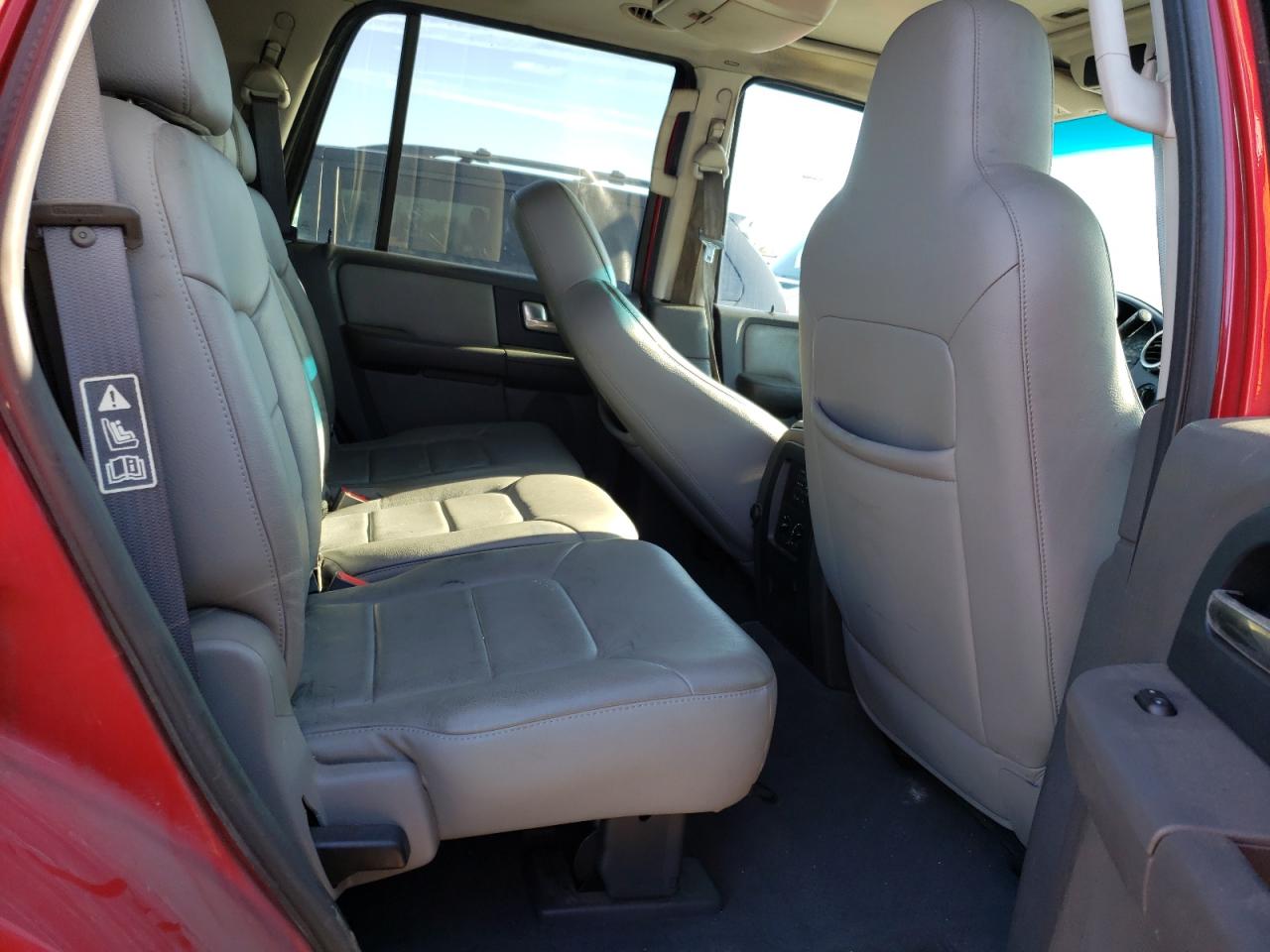 Photo 6 from auction – 2003 FORD EXPEDITION with VIN 1FMFU16L03LA17028