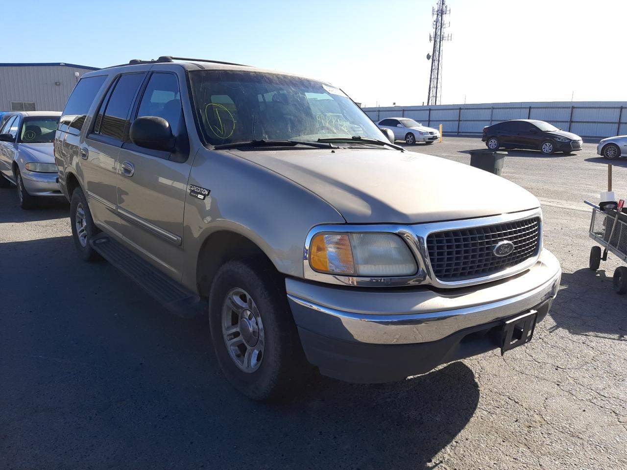 FORD EXPEDITION 2000 with VIN 1FMEU1569YLC20434 - Photo from auction