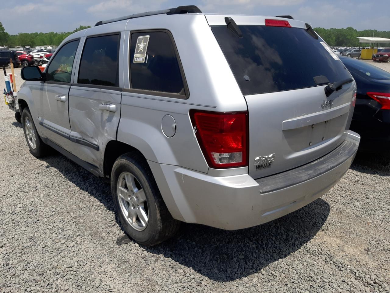 Photo 3 from auction – 2007 JEEP GRAND CHER with VIN 1J8GR48K97C527294