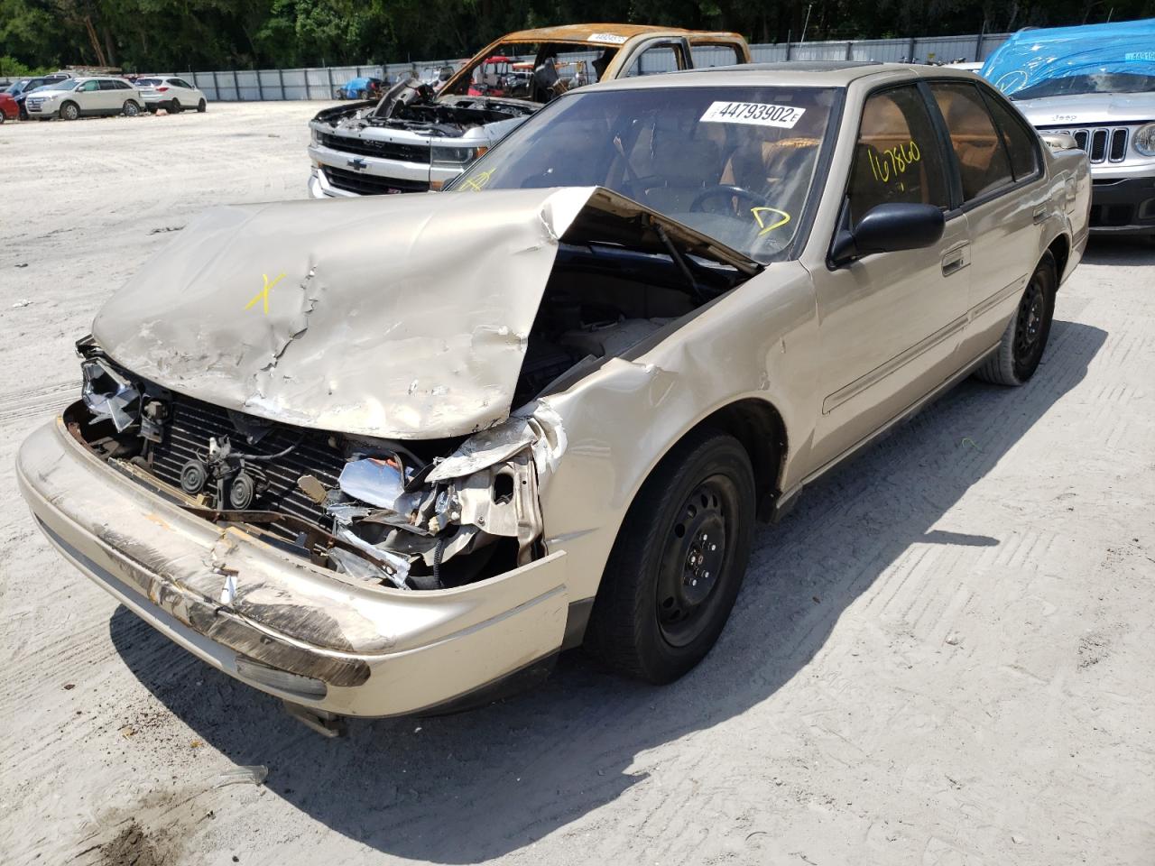 Photo 2 from auction – 1992 NISSAN MAXIMA SE with VIN JN1EJ01P9NT109905