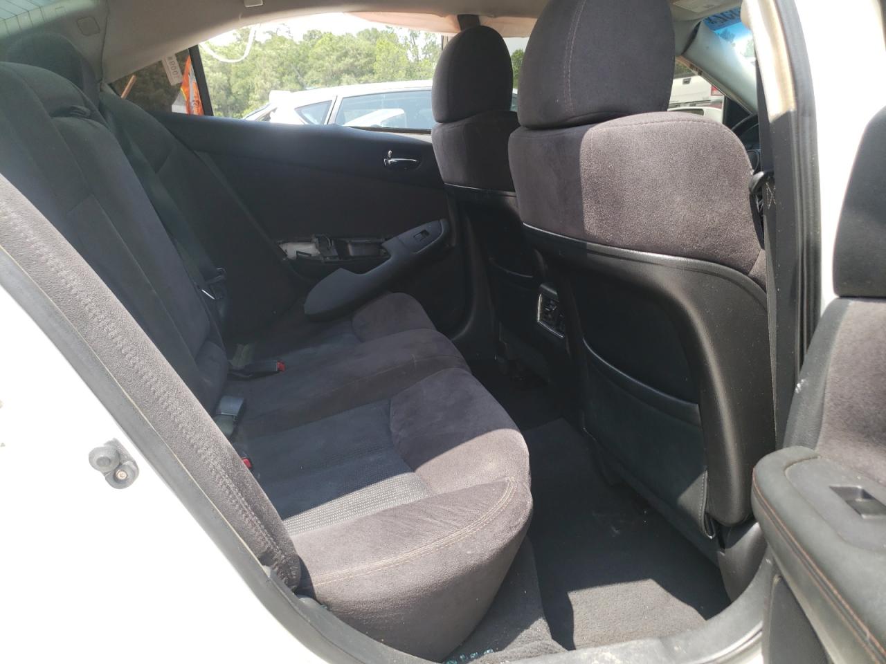 Photo 6 from auction – 2011 NISSAN MAXIMA S with VIN 1N4AA5AP5BC820852