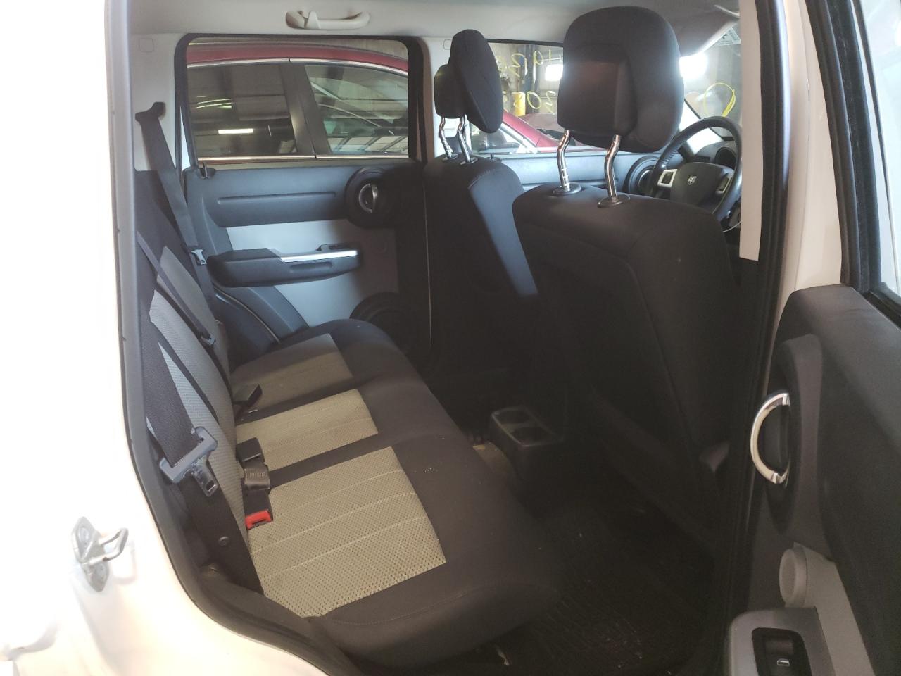 Foto 6 de la subasta – 2010 DODGE NITRO SXT con VIN 1D4PU5GK9AW118427