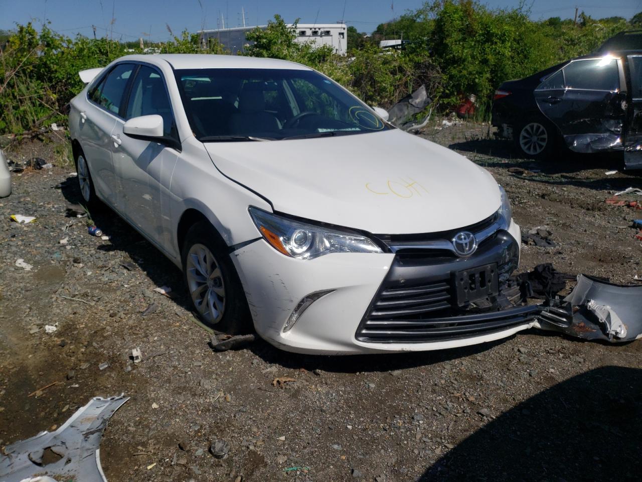 TOYOTA CAMRY LE 2016 z numerem VIN 4T4BF1FK2GR536846 - Zdjęcie z aukcji