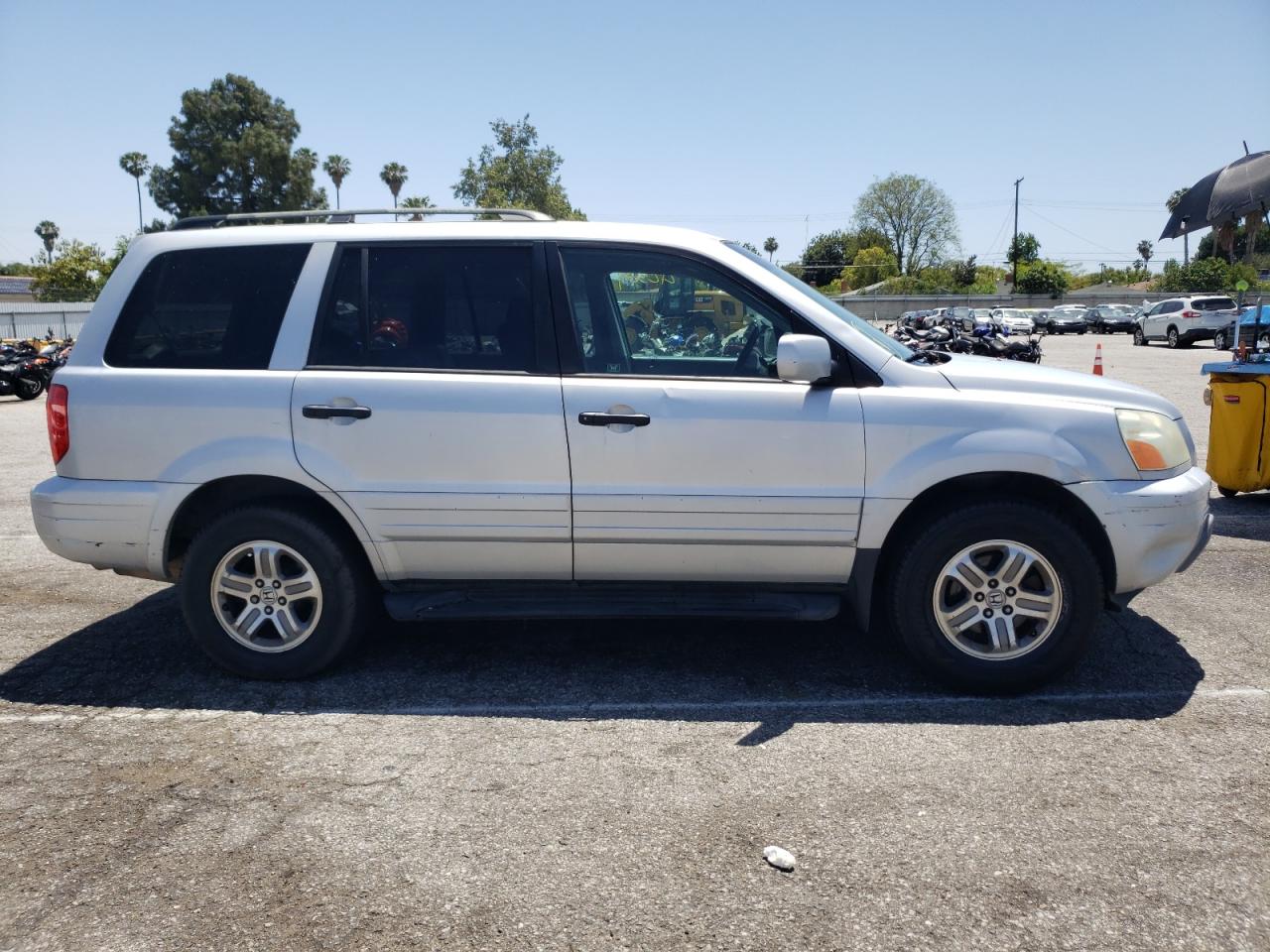 Photo 9 from auction – 2003 HONDA PILOT EXL with VIN 2HKYF18613H580740