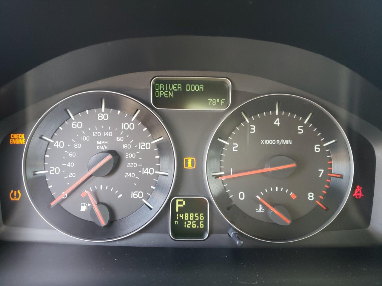 Photo 8 from auction – 2008 VOLVO C30 T5 with VIN YV1MK672082062871