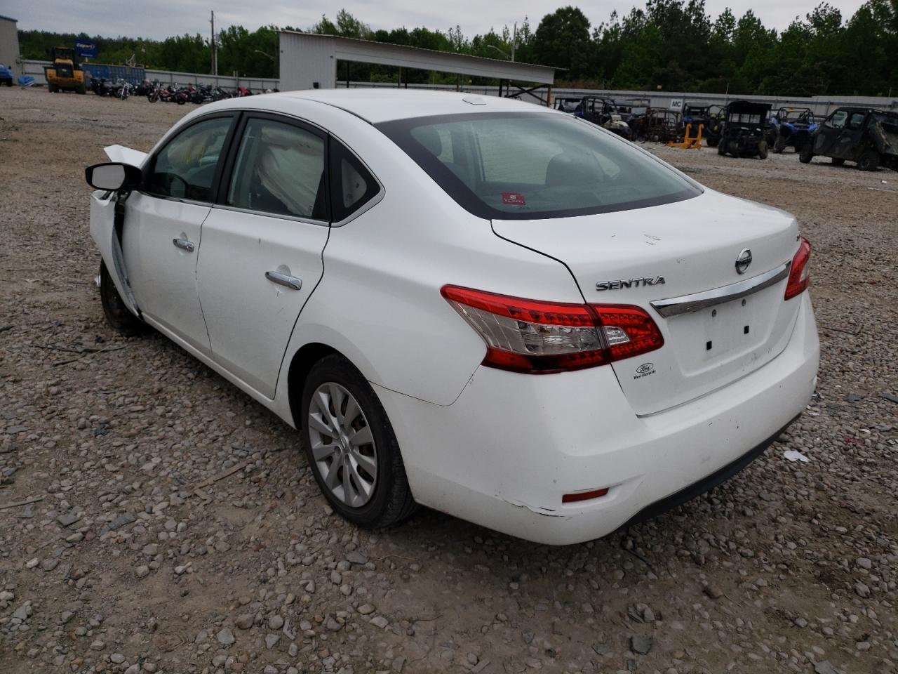 Photo 3 from auction – 2015 NISSAN SENTRA S with VIN 3N1AB7AP4FL672807