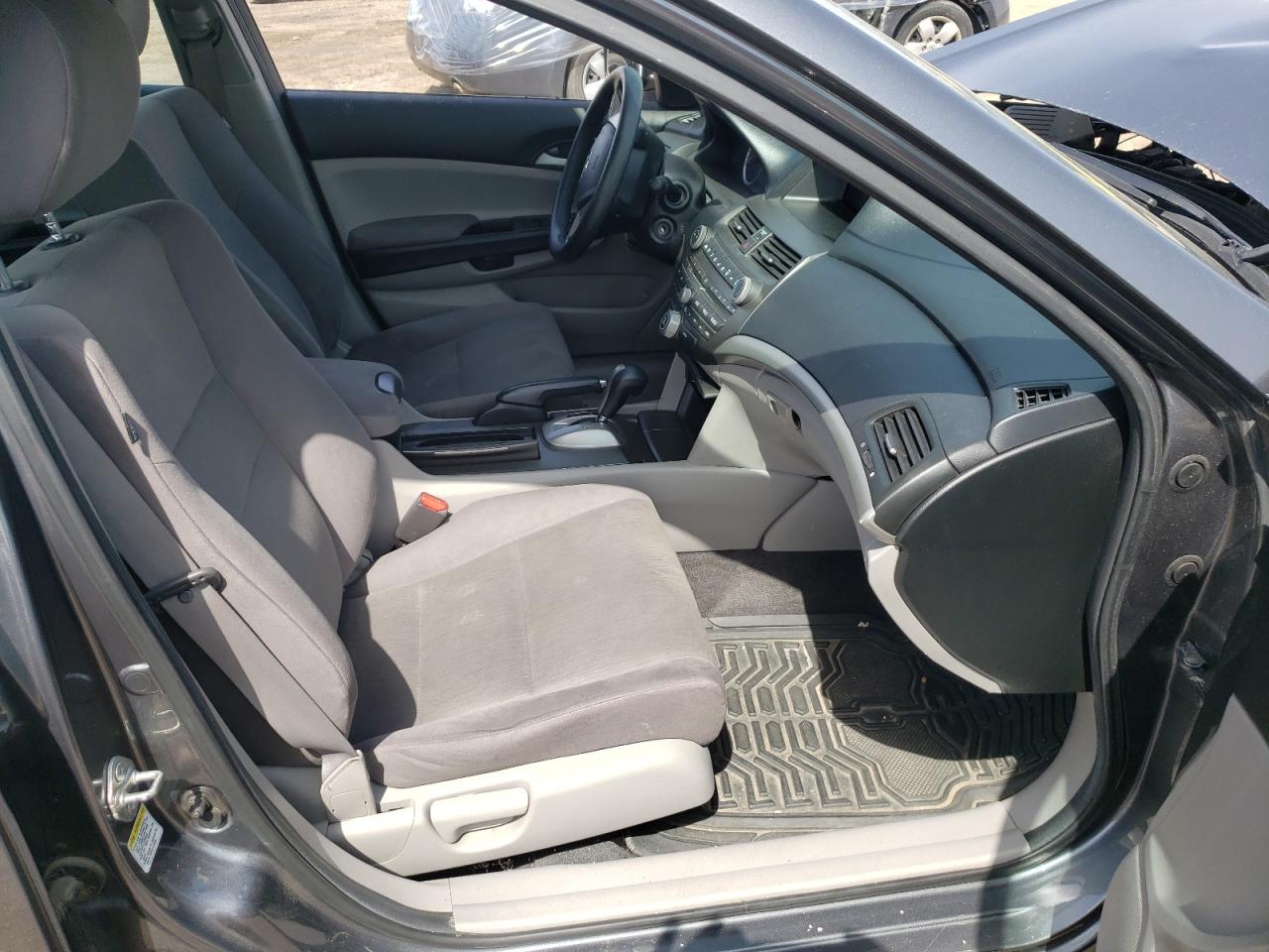 Photo 5 from auction – 2012 HONDA ACCORD LX with VIN 1HGCP2F3XCA075827