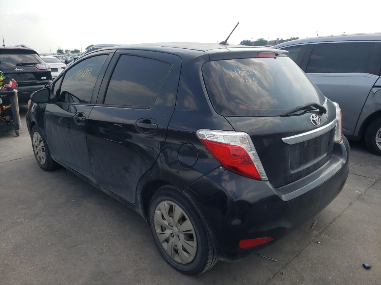 Photo 3 from auction – 2012 TOYOTA YARIS with VIN JTDKTUD38CD526711
