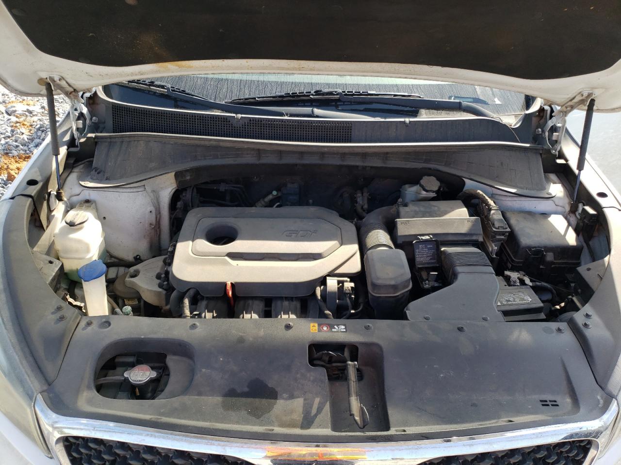 Photo 7 from auction – 2016 KIA SORENTO LX with VIN 5XYPG4A37GG061702