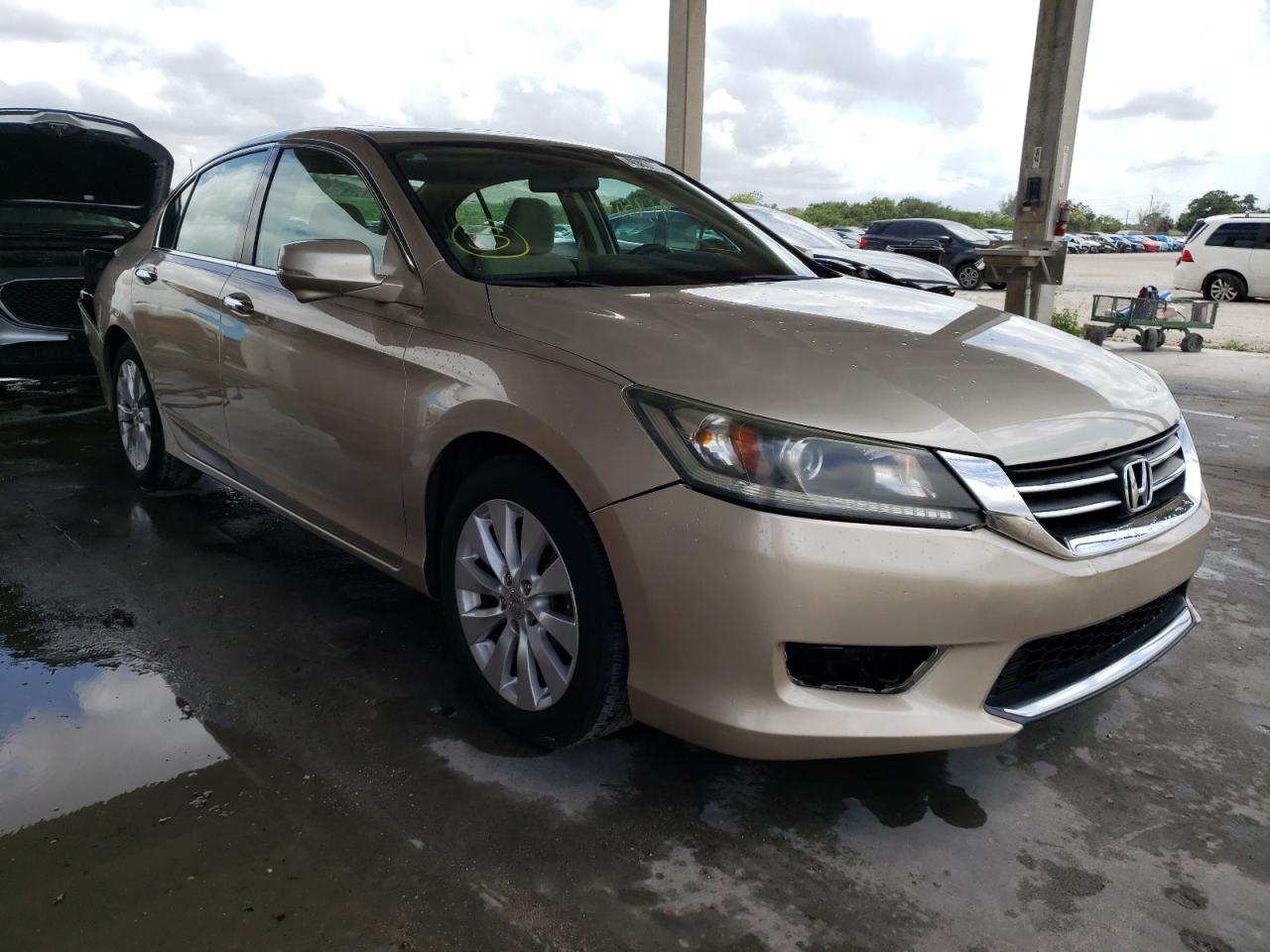 HONDA ACCORD EX 2014 with VIN 1HGCR2F72EA195590 - Photo from auction
