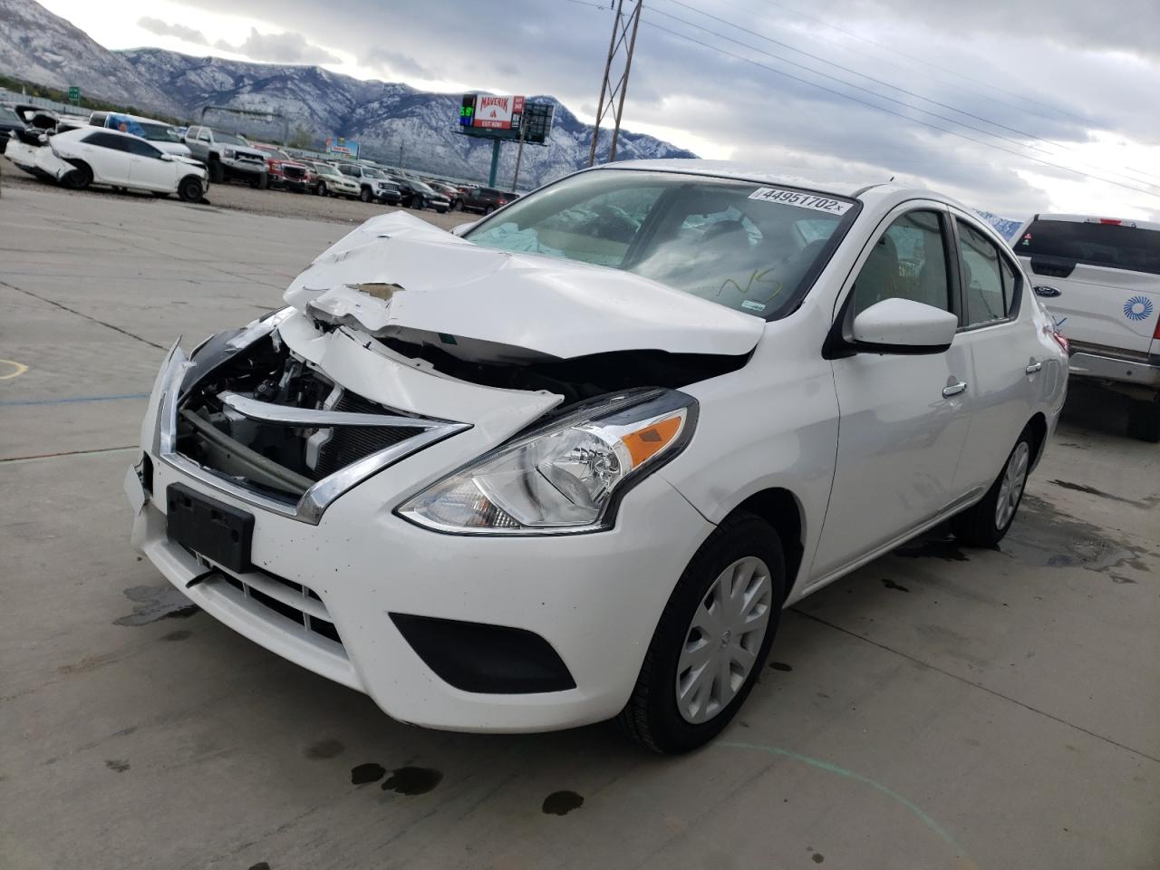 Photo 2 from auction – 2019 NISSAN VERSA S with VIN 3N1CN7AP9KL876139
