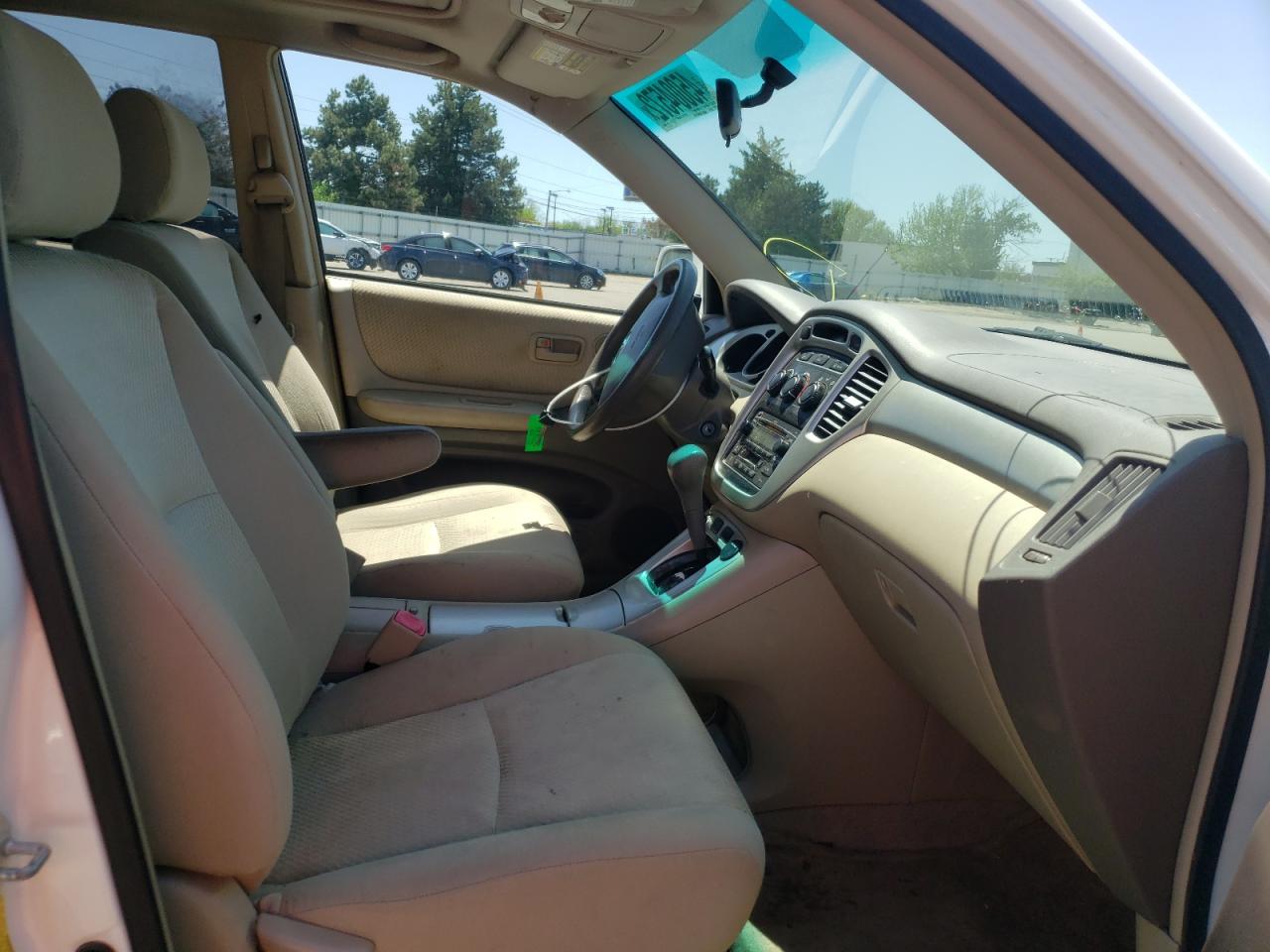 Photo 5 from auction – 2006 TOYOTA HIGHLANDER with VIN JTEEP21A060156466