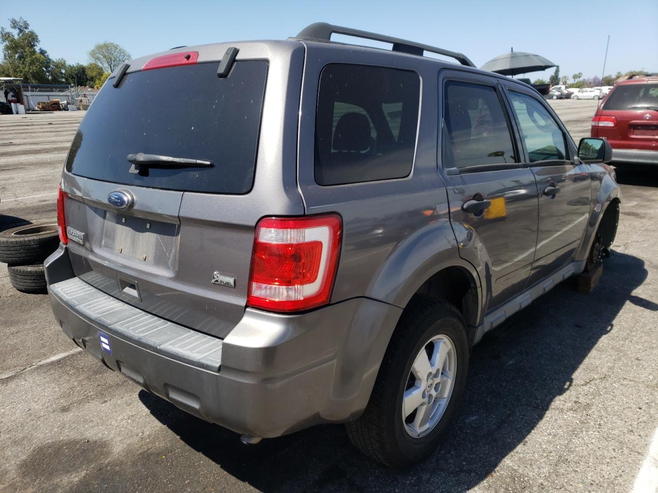 Photo 4 from auction – 2010 FORD ESCAPE XLT with VIN 1FMCU0DG4AKA08094